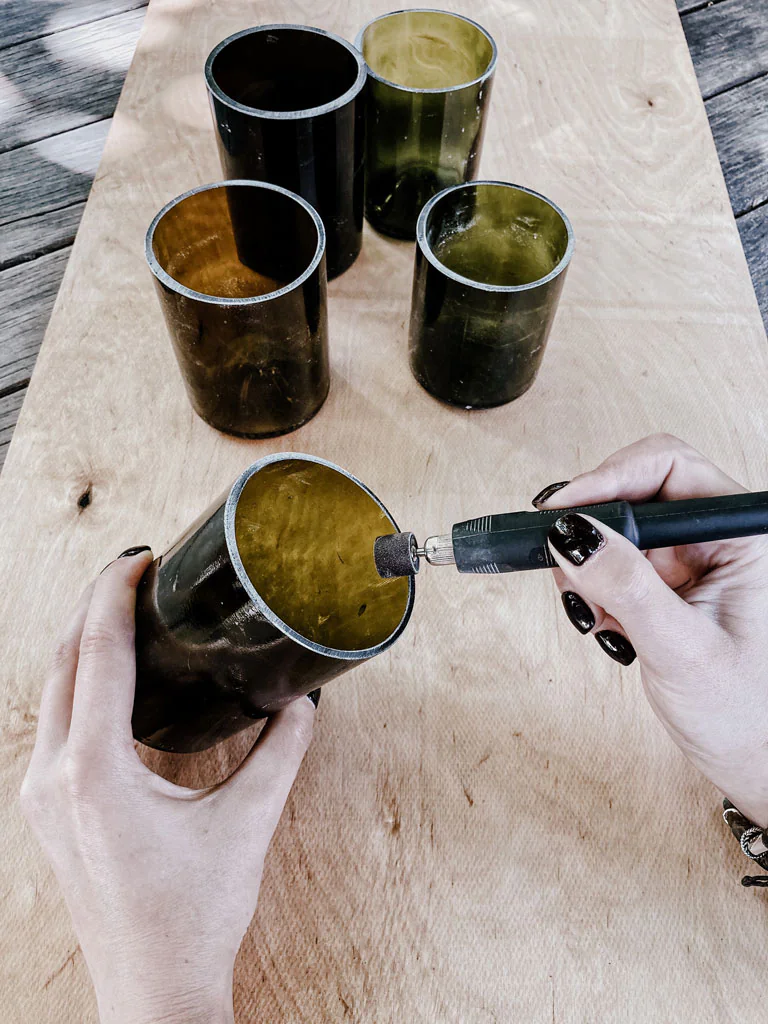 Jak zrobić świece w butelce po winie - Krótka historia o kolejnym, spełnionym marzeniu 9 ręcznie tworzone świece z butelek