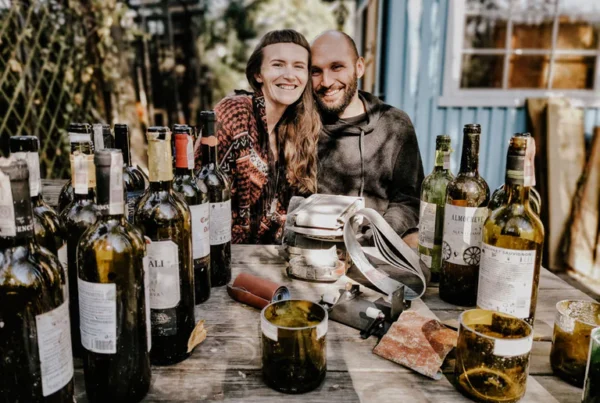 tak tworzymy świece z butelek