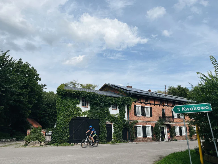 Kaszuby i Pomorze na rowerach 21 rowerami-na-kaszubach-droga-wolna