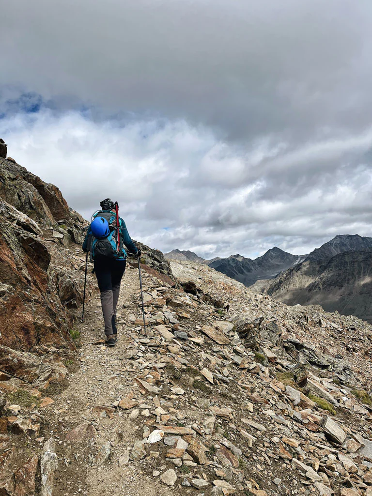 Kreuzspitze (3455 m n.p.m.) - opis szlaku na szczyt w Alpach Otztalskich w Austrii 13 wejście-na-szczyt-kreuzspitze