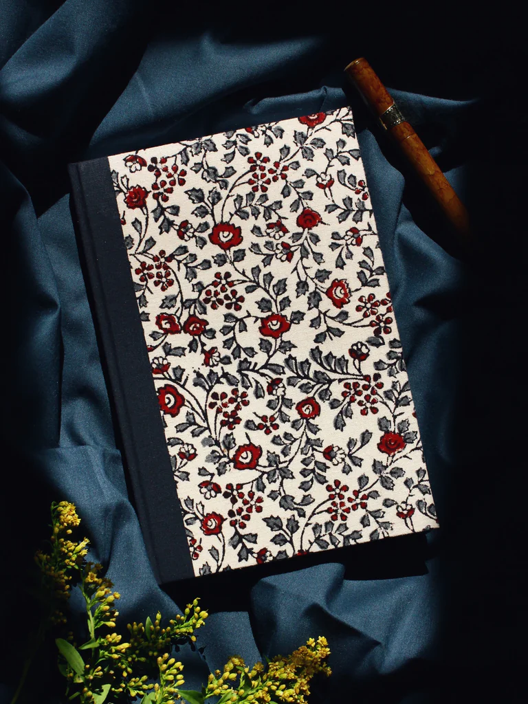 Pomysły na prezenty na Dzień Matki 3 Gruby notes w kwiatki rękodzieło