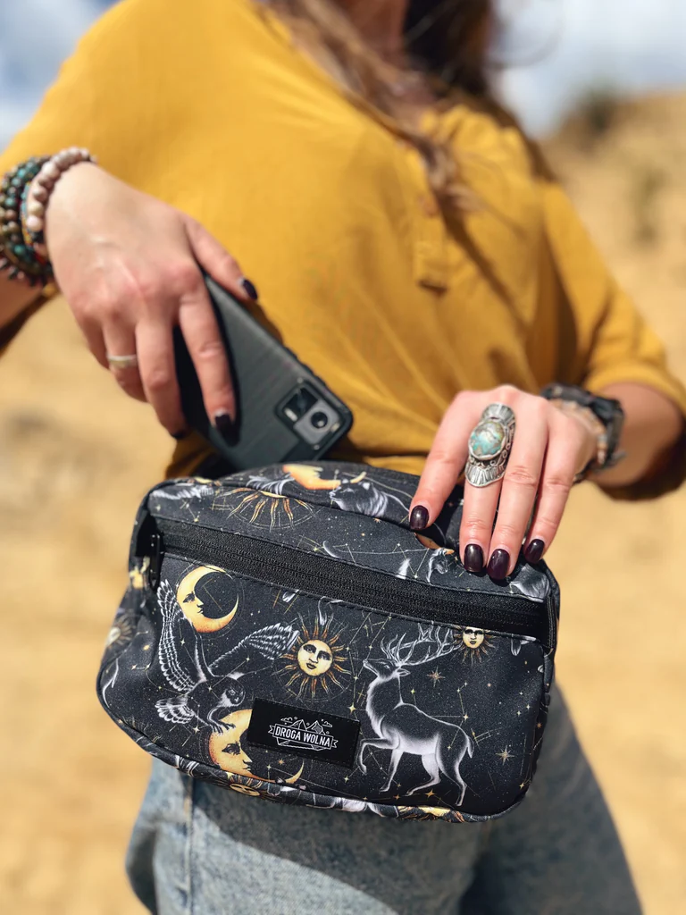 nerka saszetka konstelacja księżyc