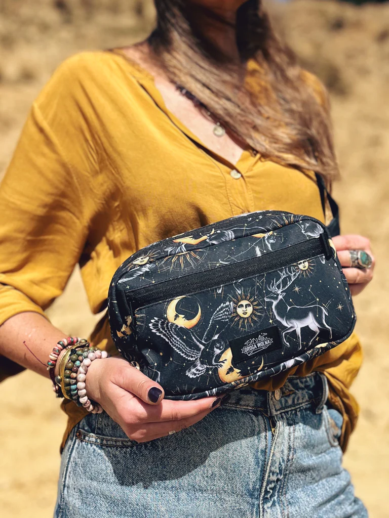 nerka z księżycem i słońcem