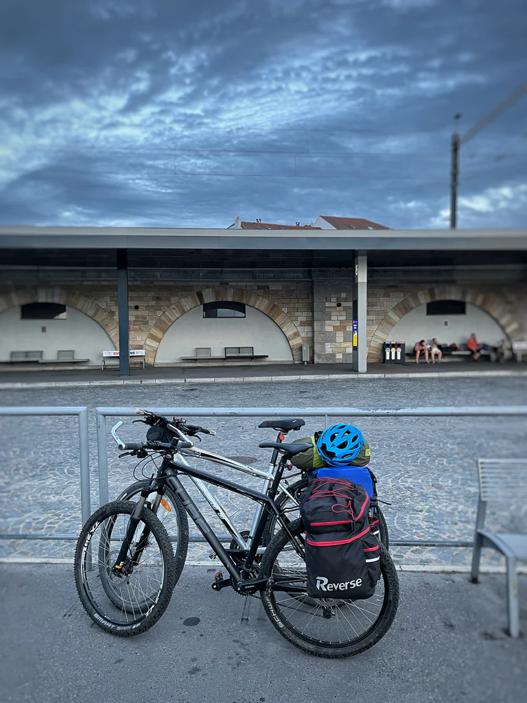 Trasa rowerowa D12 Odra-Nysa 5 praga dworzec florenc rowery