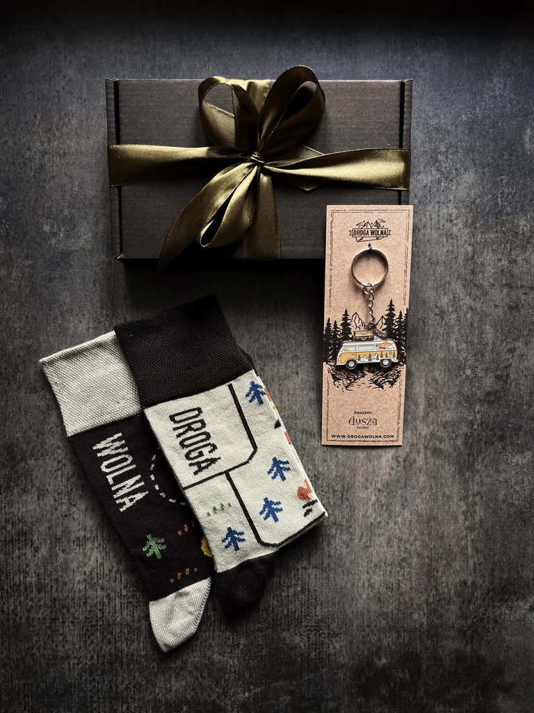 zestaw prezentowy dla podróżnika camper góry