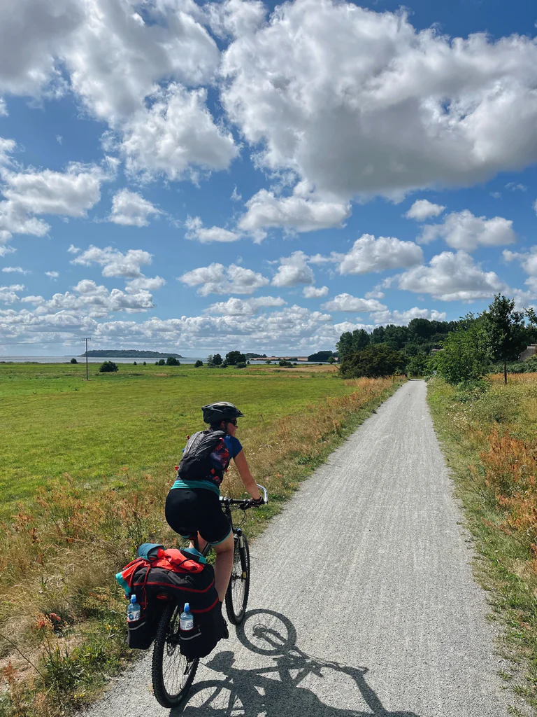 Rugia na rowerach 18 rugia na rowerach z sakwami